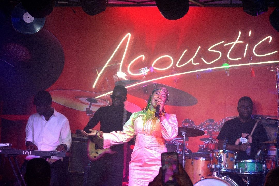 concert d aicha traore et soukeina kone a l acoustic