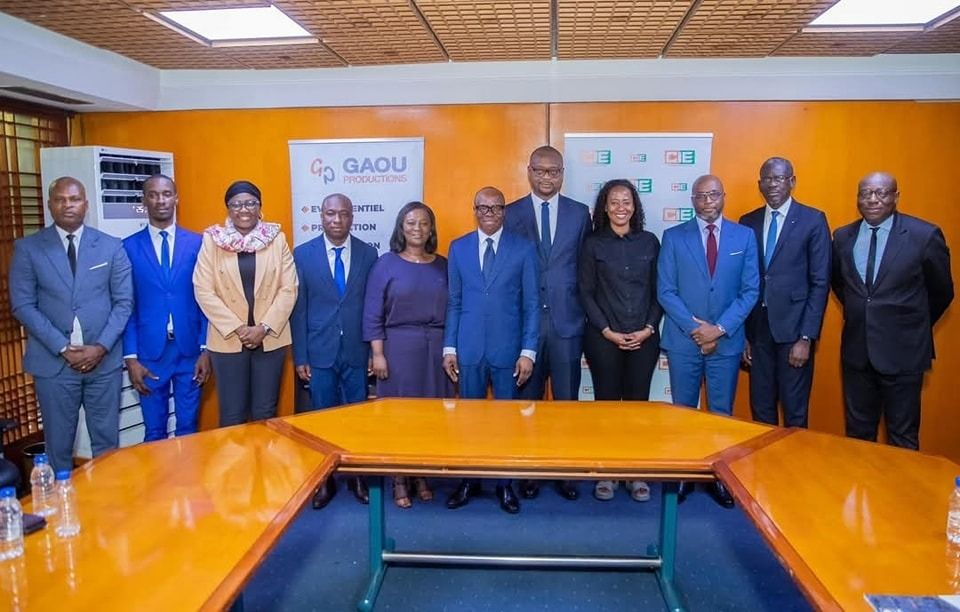  femua 17  le comite d organisation rencontre le dg de la cie