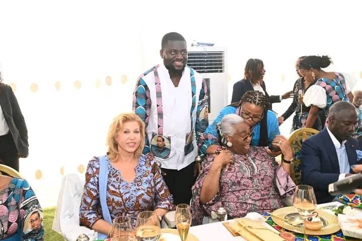  cote d ivoire   marie therese houphouet boigny  94 ans et toujours verte