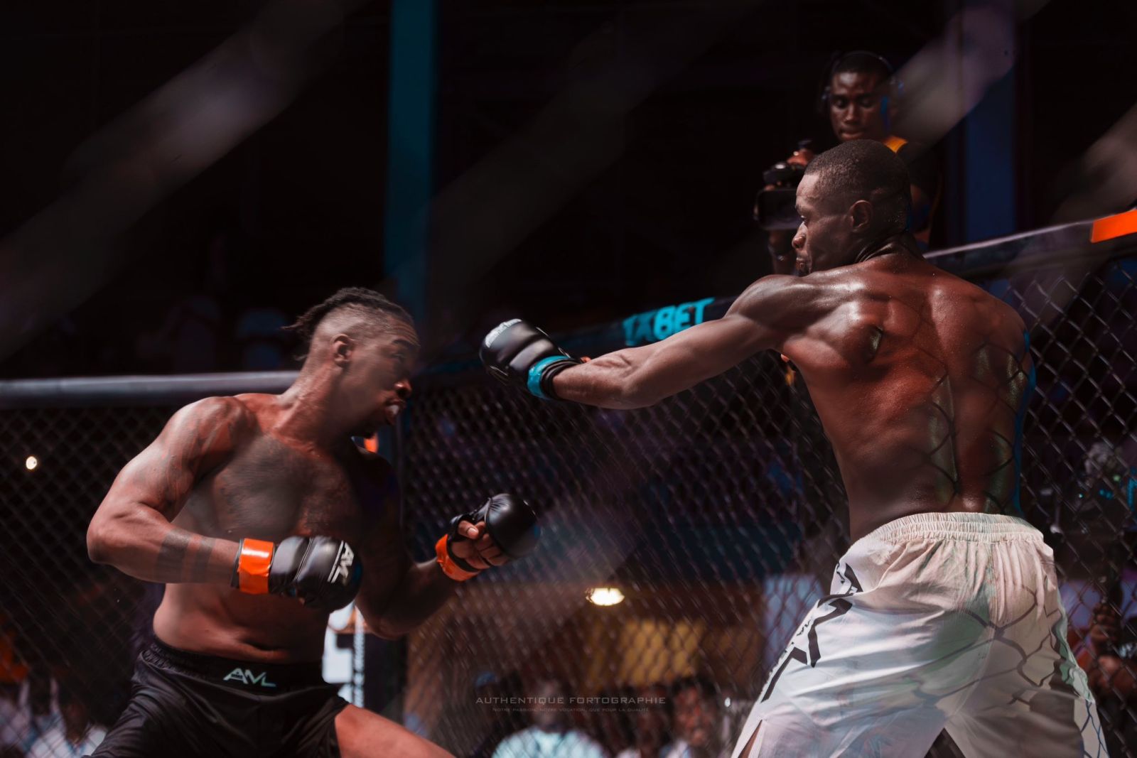 combat  samo samo vs steve lakeufack