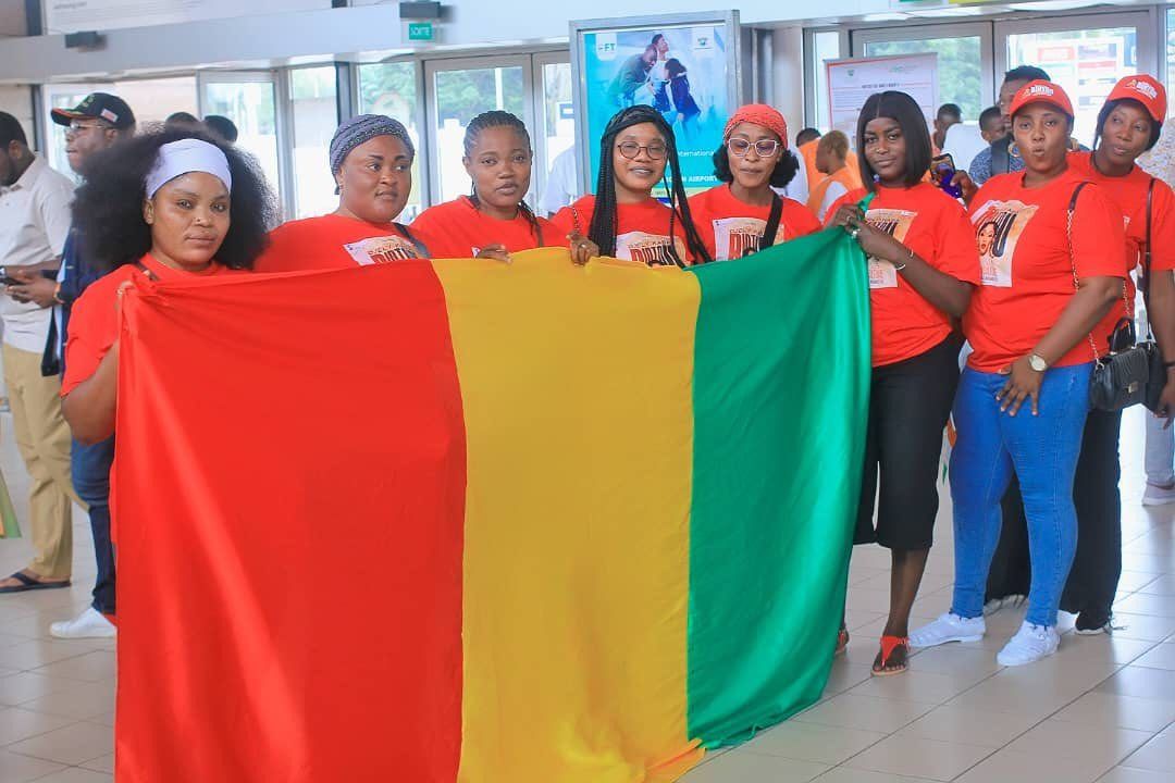 concert   l arrivee de djelykaba bintou a abidjan