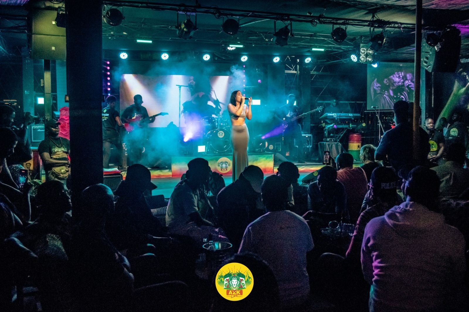 soukeina en concert a l azk live