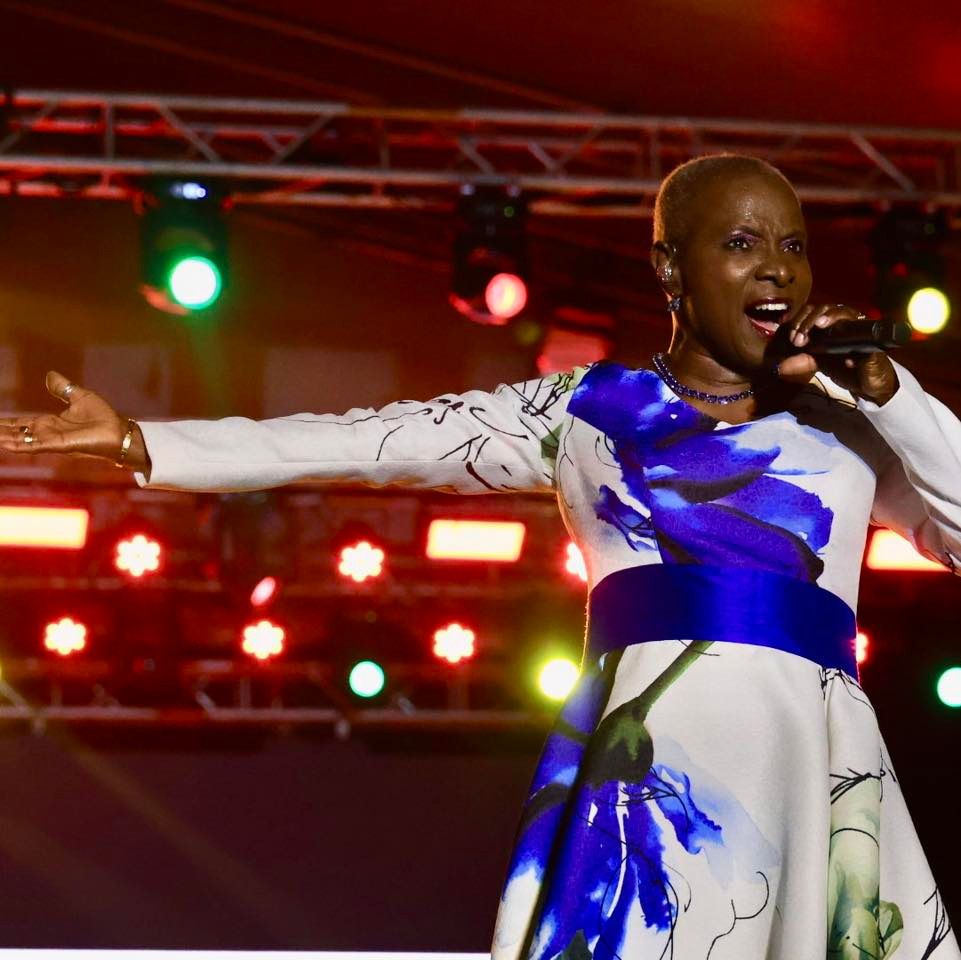 femua 17   injs avec himra  angelique kido  takana z