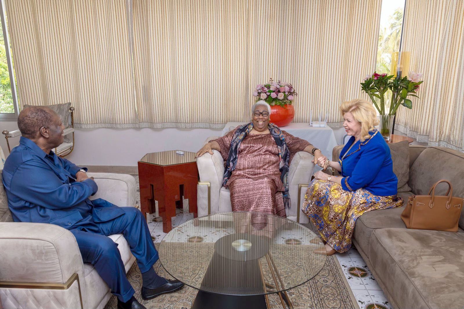 visite du couple presidentiel a  madame therese houphouet boigny